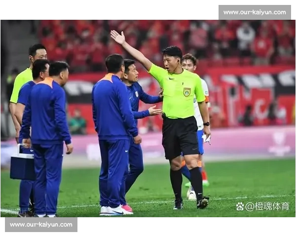 崔康熙炮轰裁判球员,泰山管理层亟需破局