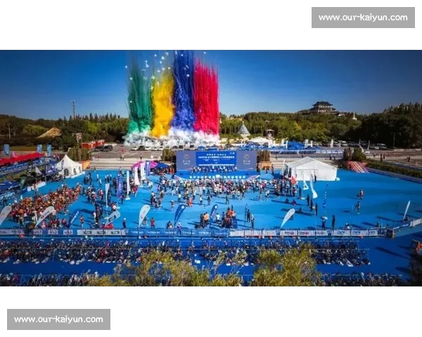 查干湖湿地铁人三项赛开赛 400 选手挑战生态赛道